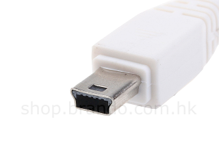 Illustration for article titled AC Adapter Powers Five USB Ports, Globally